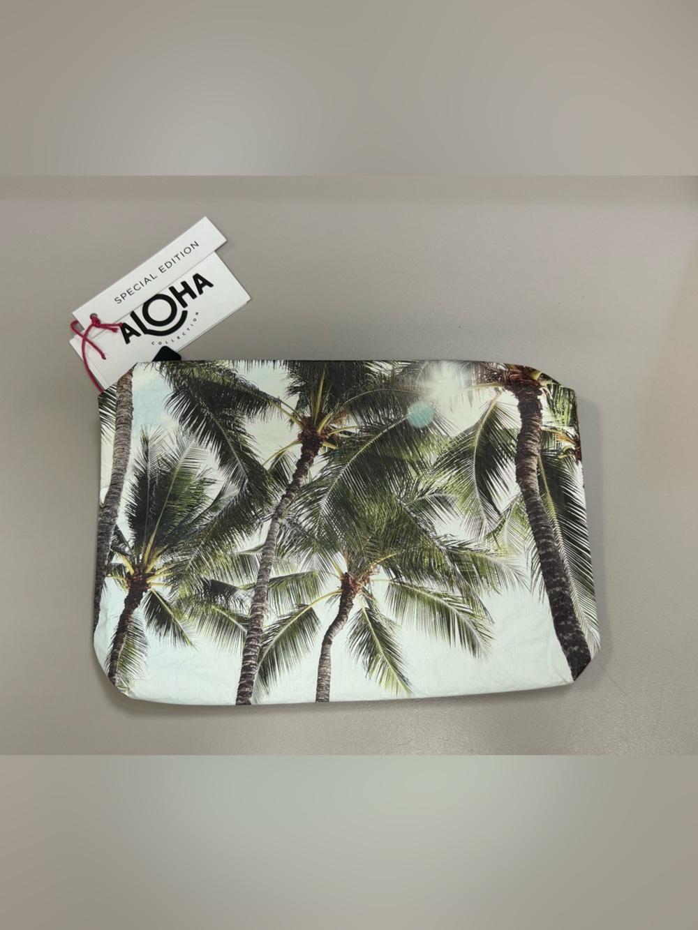 Aloha Collection Small Pouch - Picture 5 of 8